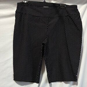 Elegant Black and White Polka Dot Women's Bermudas
